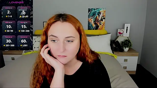 BabeLessi online show from 02.06.25