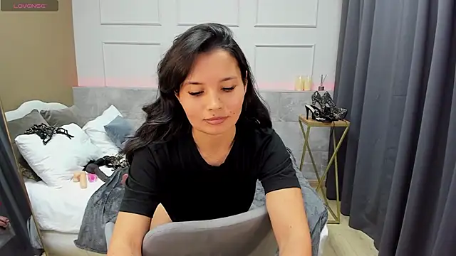 ErikaSoft online show from 12.13.24