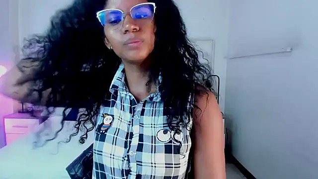 Ellie Alves online show from 01.31.25