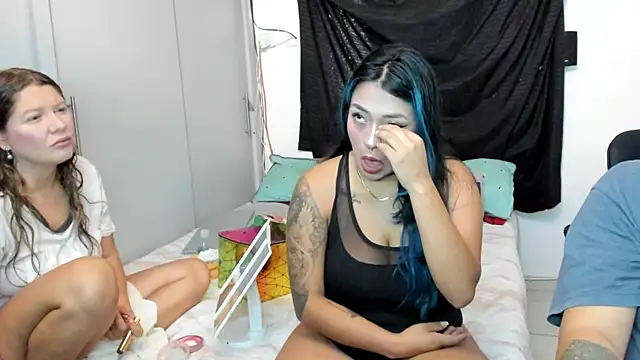 Snapshot of sgmr chatting on 02.01.25 sgmr online show from 02.01.25