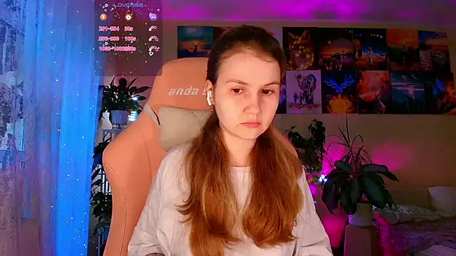 Snapshot of GoodWitch_ chatting on 11.27.25 GoodWitch online show from 11.27.25