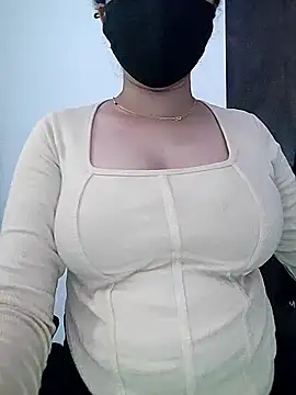 MumbaiMaskGirl online show from 01.18.26