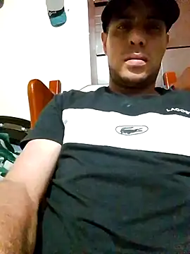 Snapshot of jhon34r chatting on 02.28.26 jhon34r online show from 02.28.26