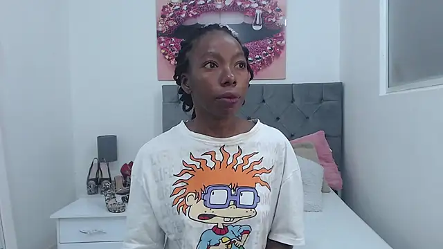 Snapshot of kirajohnson chatting on 01.31.25 kirajohnson online show from 01.31.25