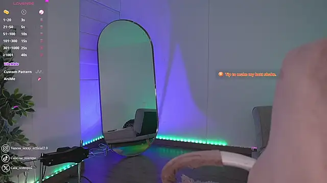 CATALINA RESTREPO online show from 03.22.25