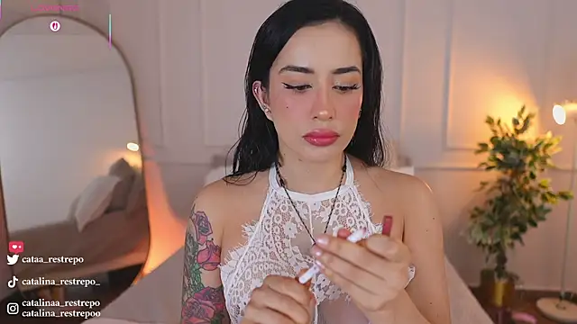 CATALINA RESTREPO online show from 06.01.26