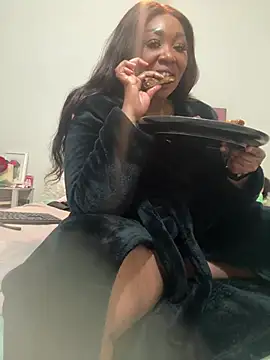 Snapshot of Bootyliciouse21X chatting on 06.27.26 Bootyliciouse21X online show from 06.27.26