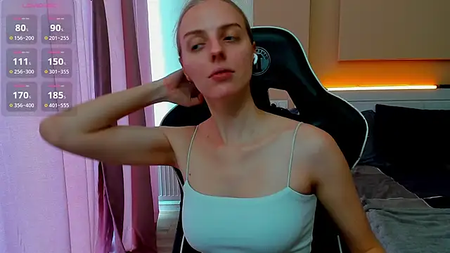 Snapshot of Jam_cream chatting on 10.10.25 Jam cream online show from 10.10.25