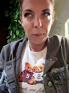 Almmaxxxx online show from 09.17.25