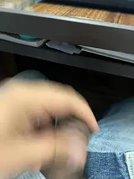 Snapshot of kavilv69fuck chatting on 12.12.24 kavilv69fuck online show from 12.12.24