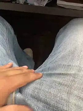 Snapshot of kavilv69fuck chatting on 01.07.25 kavilv69fuck online show from 01.07.25