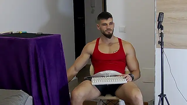 MauroTwin online show from 01.15.25