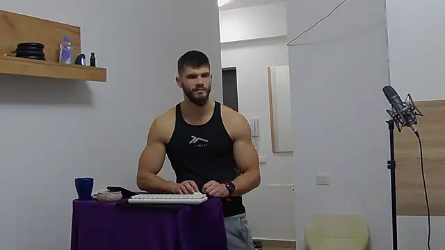 MauroTwin online show from 02.12.25