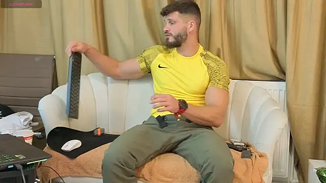 MauroTwin online show from 10.20.25