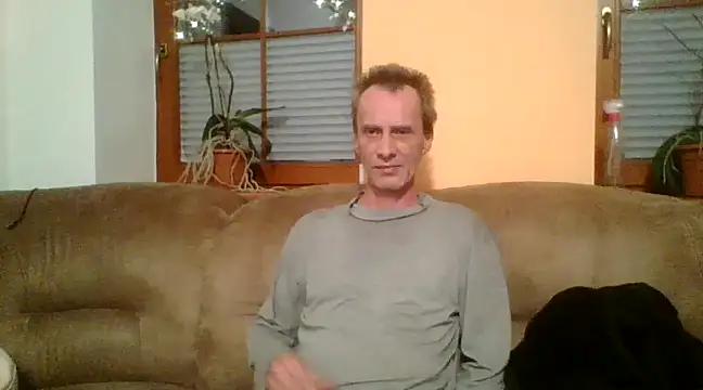 Snapshot of xxBareBabyxx chatting on 12.12.24 xxBareBabyxx online show from 12.12.24