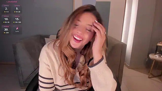 Snapshot of AmyWood chatting on 12.21.24 AmyWood online show from 12.21.24