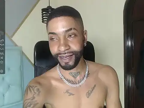 Snapshot of kilian_xx chatting on 01.31.25 kilian xx online show from 01.31.25