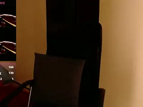 Snapshot of kilian_xx chatting on 03.22.25 kilian xx online show from 03.22.25