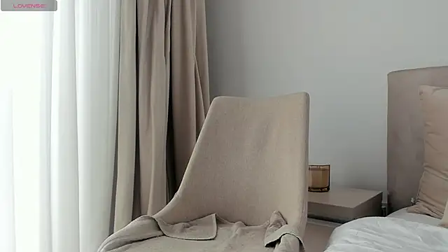 VickyStonee online show from 05.19.26
