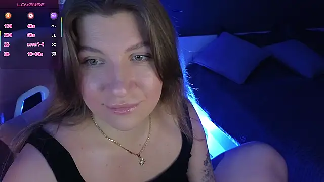 Snapshot of Fairy__Sofia chatting on 03.18.25 Fairy Sofia online show from 03.18.25