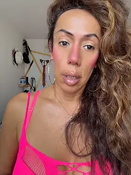 YOURSDEBORA online show from 05.28.26