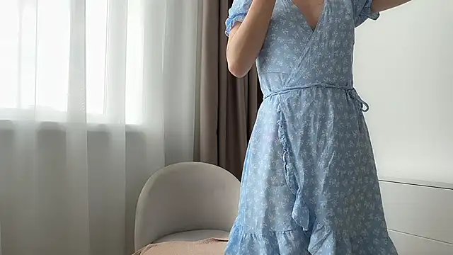 Snapshot of ShySchoolGirl chatting on 07.19.26 ShySchoolGirl online show from 07.19.26