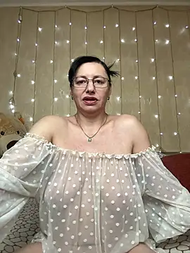 Amberhotqueen online show from 02.02.26