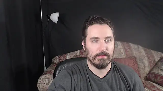 Snapshot of Metalstud chatting on 12.09.24 Metalstud online show from 12.09.24