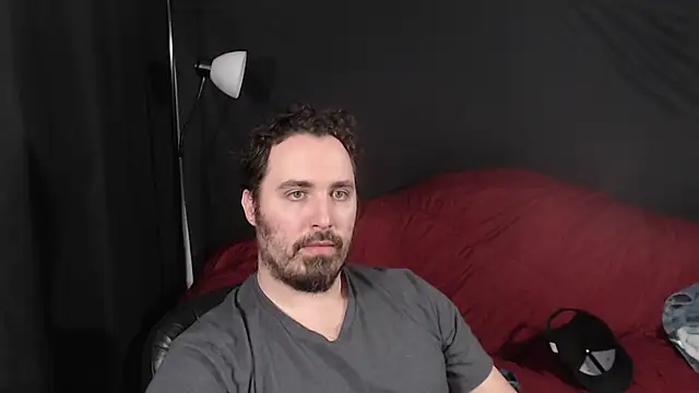 Snapshot of Metalstud chatting on 12.10.24 Metalstud online show from 12.10.24