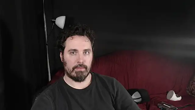 Snapshot of Metalstud chatting on 12.21.24 Metalstud online show from 12.21.24