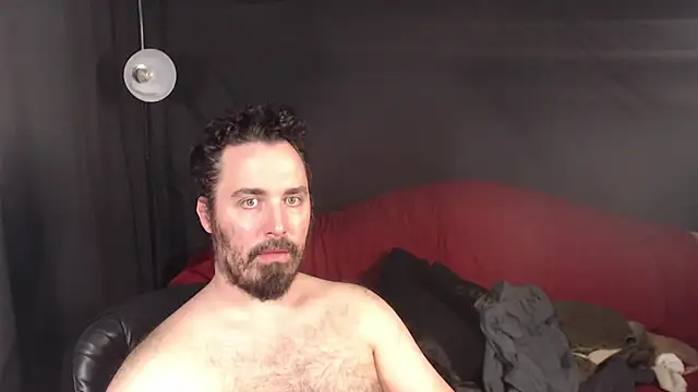 Snapshot of Metalstud chatting on 03.16.25 Metalstud online show from 03.16.25