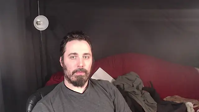 Snapshot of Metalstud chatting on 03.22.25 Metalstud online show from 03.22.25