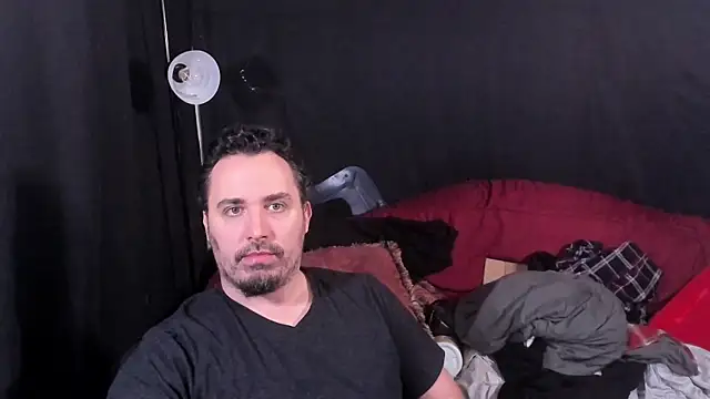 Metalstud online show from 12.13.25