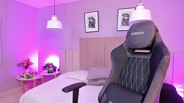 Inndrahot online show from 03.07.25