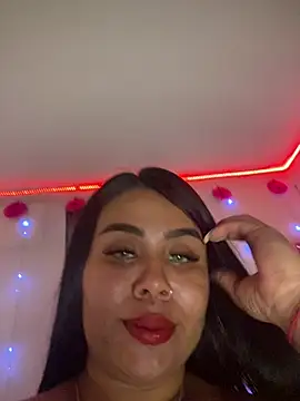 Snapshot of Emma_Brown_12 chatting on 01.13.25 Emma Brown 12 online show from 01.13.25