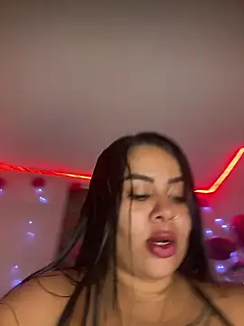 Snapshot of Emma_Brown_12 chatting on 02.10.25 Emma Brown 12 online show from 02.10.25