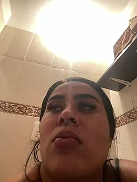 Snapshot of Emma_Brown_12 chatting on 03.18.25 Emma Brown 12 online show from 03.18.25