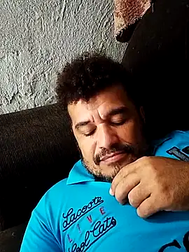 Snapshot of tarra122 chatting on 02.18.26 tarra122 online show from 02.18.26