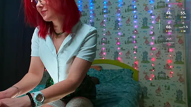 Snapshot of SmokyRose chatting on 03.15.25 SmokyRose online show from 03.15.25