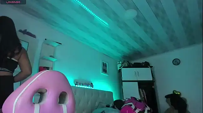 briitany hot online show from 03.14.25