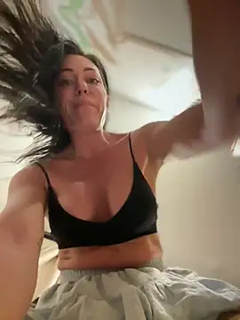 Snapshot of LilliThelo chatting on 01.31.26 LilliThelo online show from 01.31.26