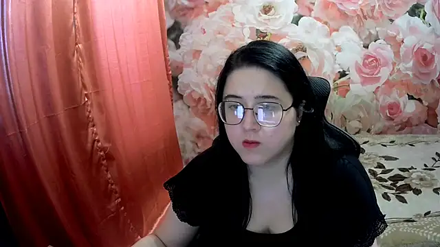 Snapshot of OverseerX chatting on 12.10.24 OverseerX online show from 12.10.24