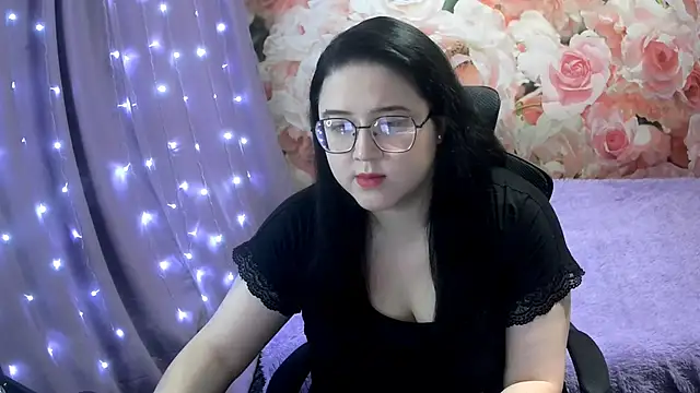 Snapshot of OverseerX chatting on 01.26.25 OverseerX online show from 01.26.25