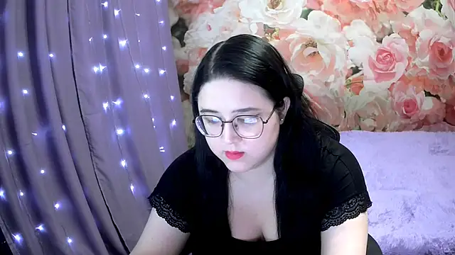 Snapshot of OverseerX chatting on 03.11.25 OverseerX online show from 03.11.25