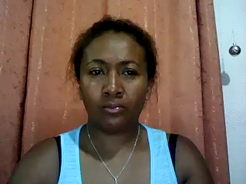 Snapshot of sexyladii chatting on 01.04.25 sexyladii online show from 01.04.25