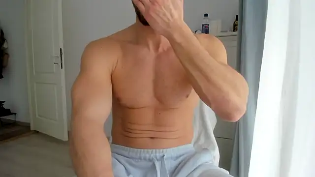 woolfiie online show from 02.17.25