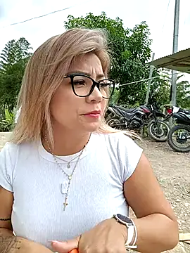 DIANITA 1988 online show from 02.23.25