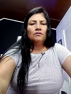 salomexlove 20 online show from 02.19.25