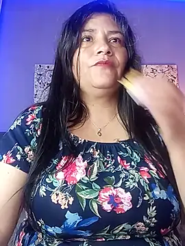 Snapshot of salomexlove_20 chatting on 06.06.26 salomexlove 20 online show from 06.06.26
