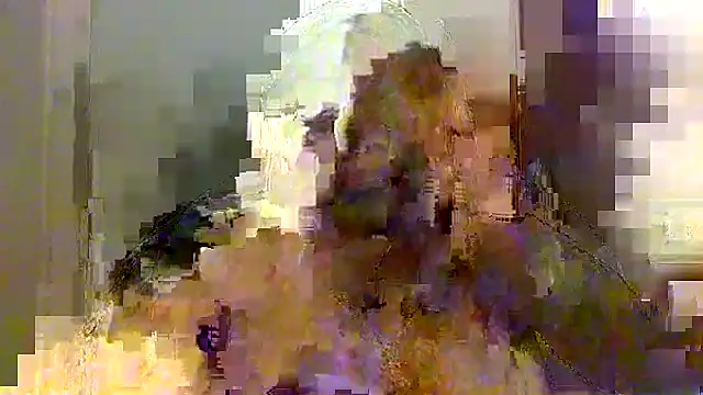 MzShyne online show from 10.06.25